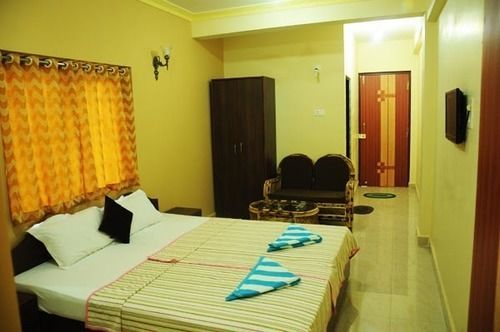 Kanvas - Sun N Moon Guest house 2*
